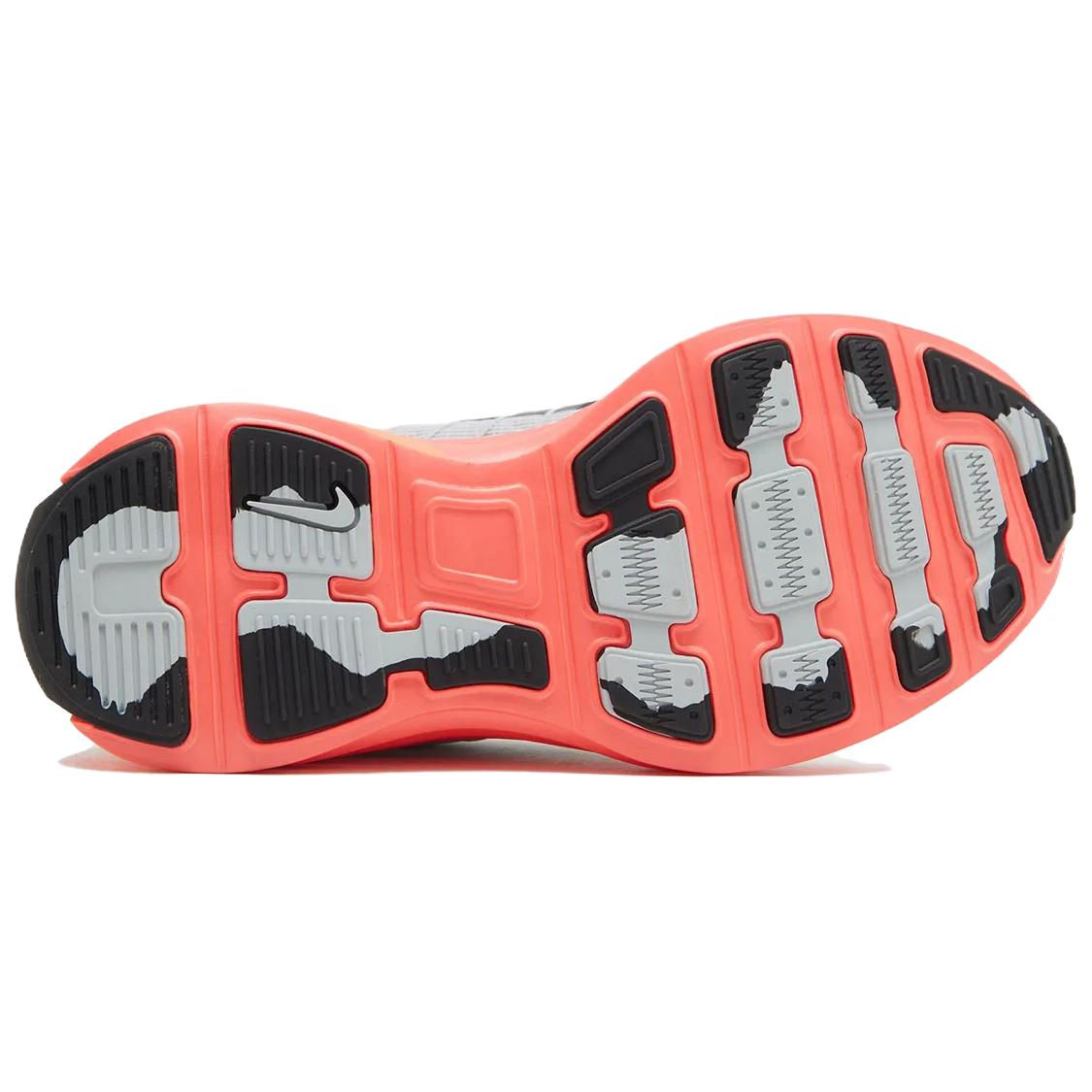 Nike Lunar Roam Hot Lava