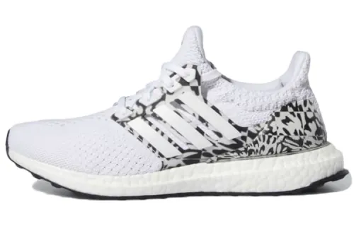 Adidas Wmns UltraBoost 5.0 Dna 'Multi Pattern - White' Women's