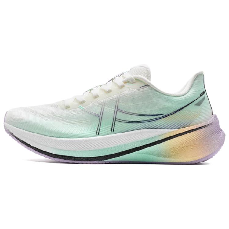 XTEP Cushioning Slip Resistant Abrasion Resistant Low top Sprint Running Shoes Women’s White Green