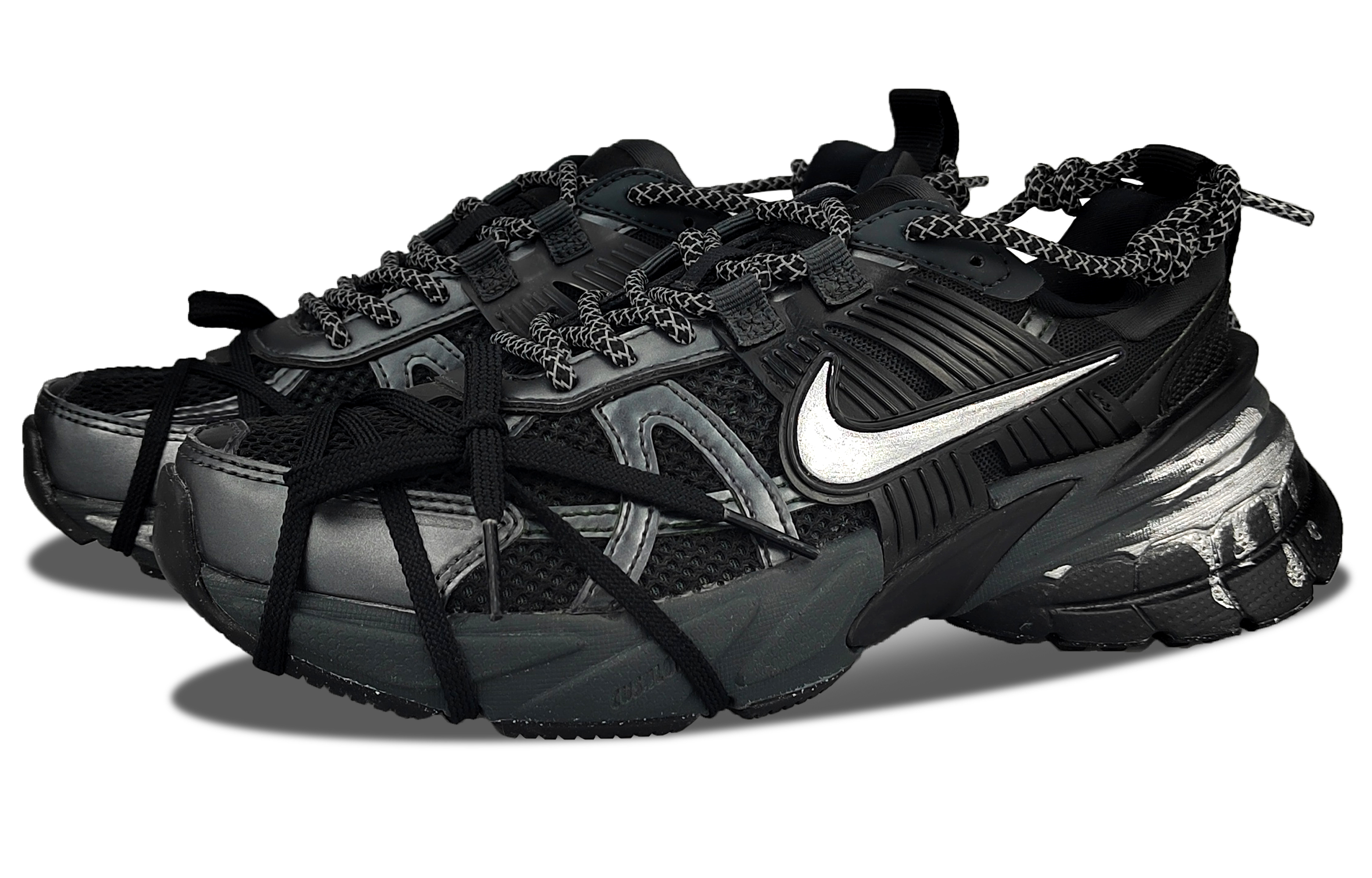 Nike V2K Run Low top Casual Running Shoes Women’s Silver Black