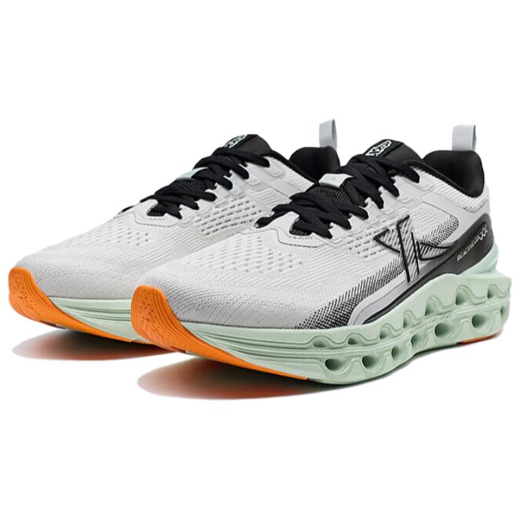 XTEP Cushioning Rebound Low top Running Shoes Men’s Gray Black Orange