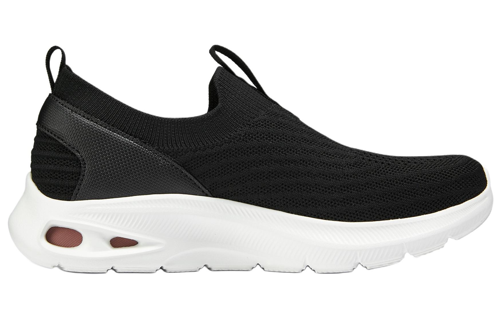 Skechers Low top Running Shoes Women’s Black
