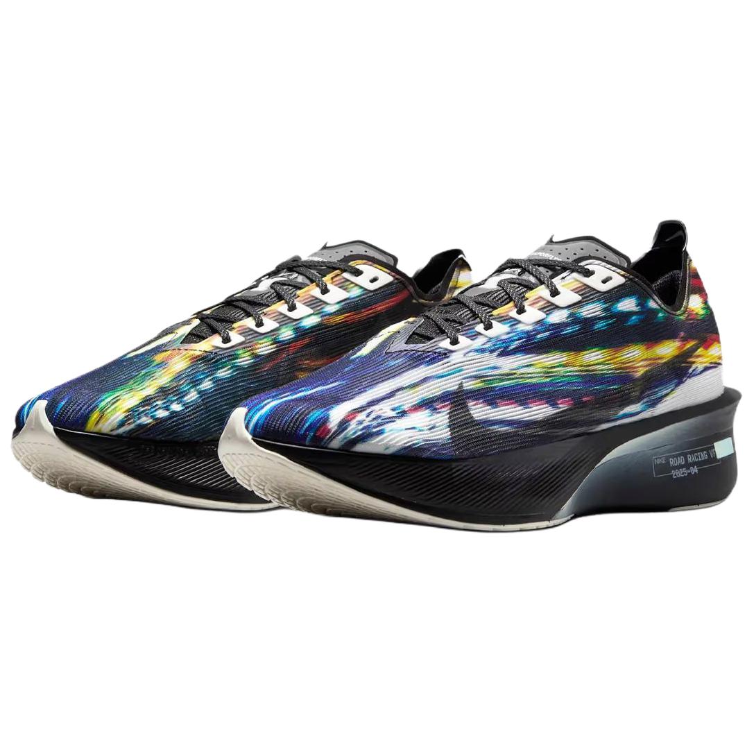 Мужские кроссовки Nike VAPORFLY 4 "Light Trails" (черно-белые) — фото 3