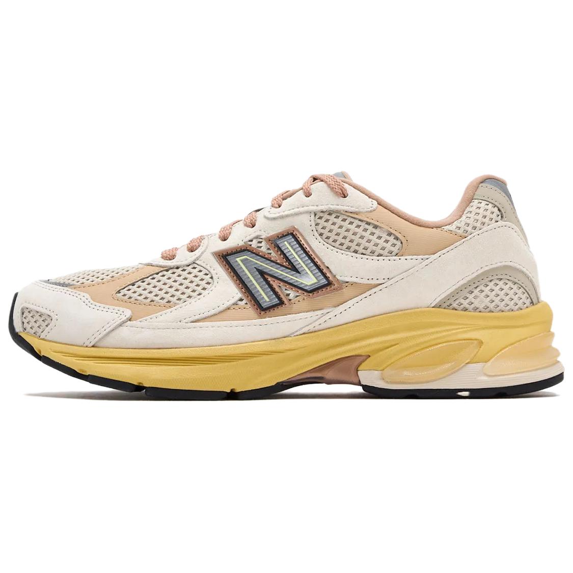 2010 New Balance ‘Linen Desert Clay’