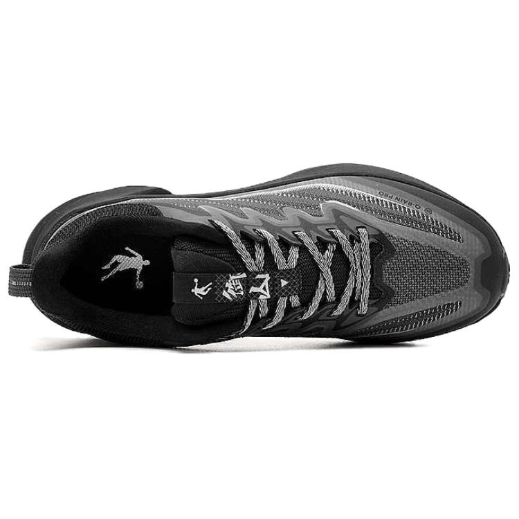 QIAODAN Slip Resistant Abrasion Resistant Slip Resistant Abrasion Resistant Low top Trail Running Shoes Men’s