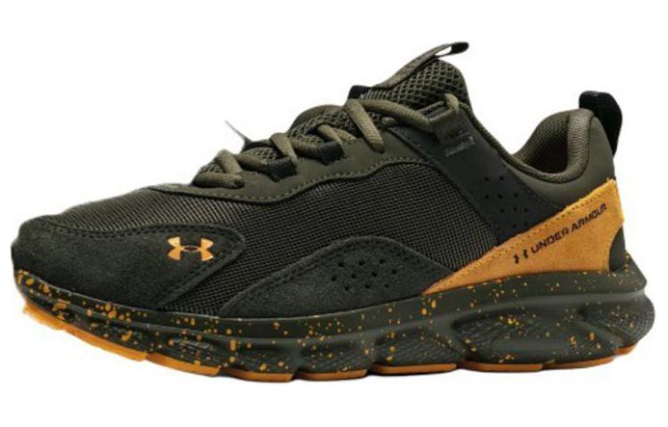 Мужские кроссовки Under Armour Under Armour Charged Verssert (зеленые)