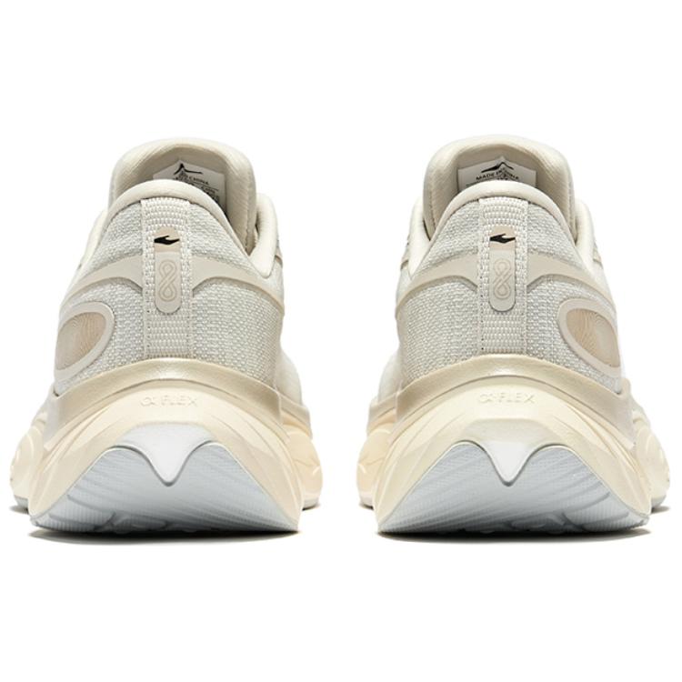 Erke Pace Nostalgia Cushioning Slip Resistant Abrasion Resistant Cushioning Slip Resistant Abrasion Resistant Low top