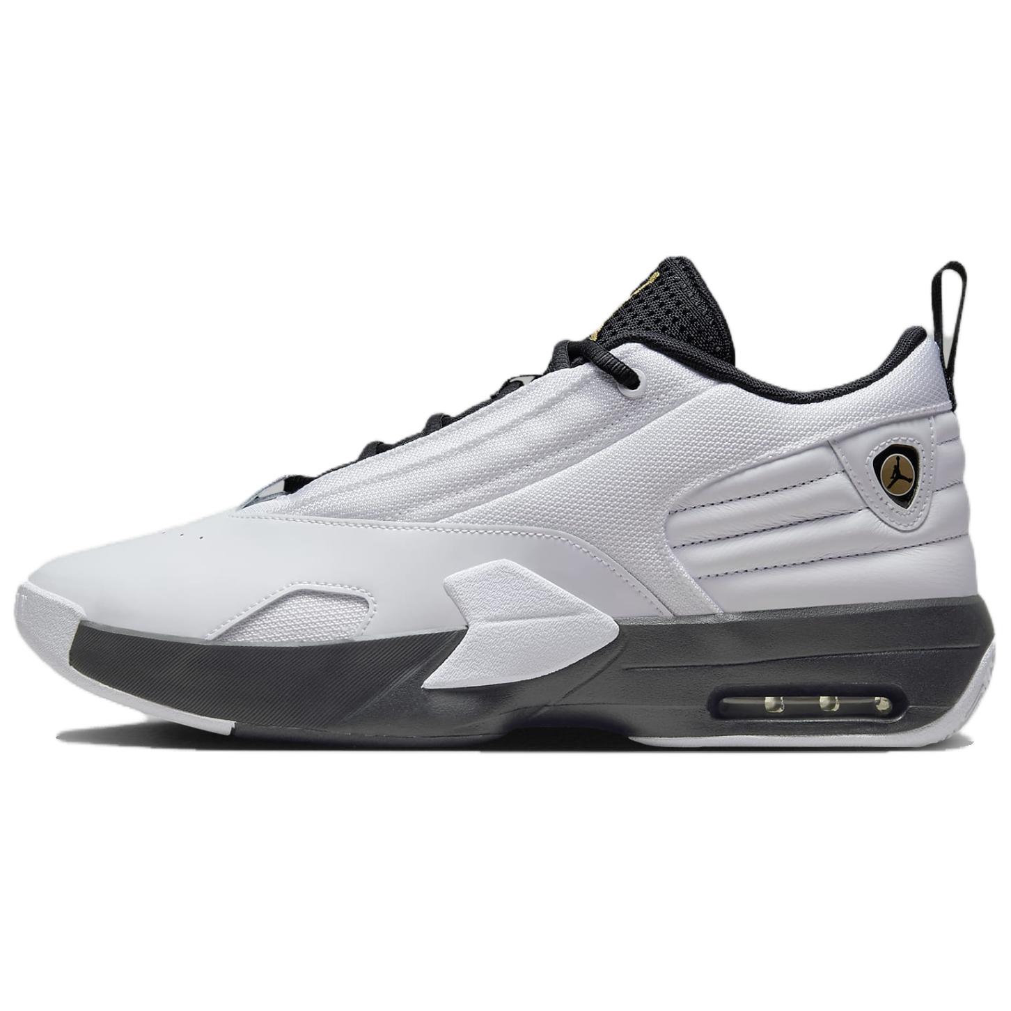 Мужские кроссовки Jordan Max Aura 6 (бело-черно-золотые)