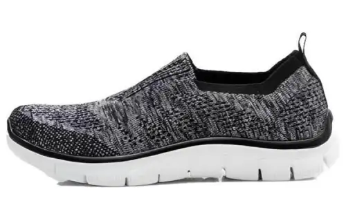 Skechers Relaxed Fit Comfortable Cushioning Low top Running Shoes Women's Gray