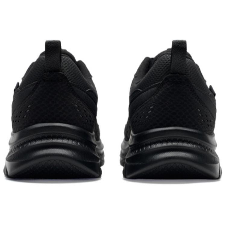 XTEP Slip Resistant Abrasion Resistant Low top Casual Running Shoes Women’s Black