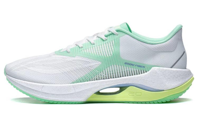 LiNing Super Light 20 Versatile Shock Absorbing Anti-Slip Wear Resistant Low Top Casual Running Shoes Women's White Green