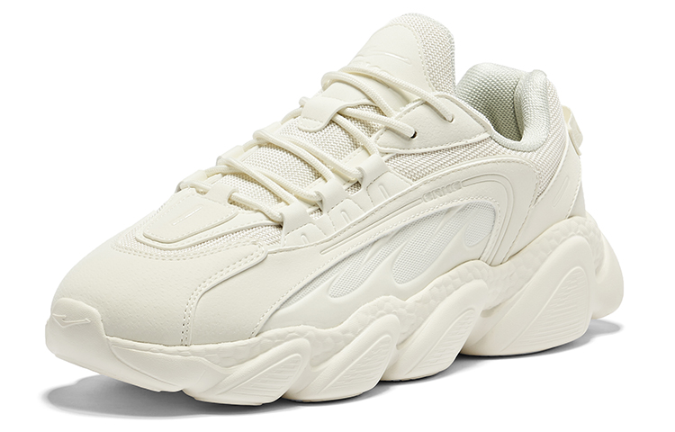 Erke Sweetheart 2.0 Slip Resistant Low top Casual Running Shoes Men’s Ivory White