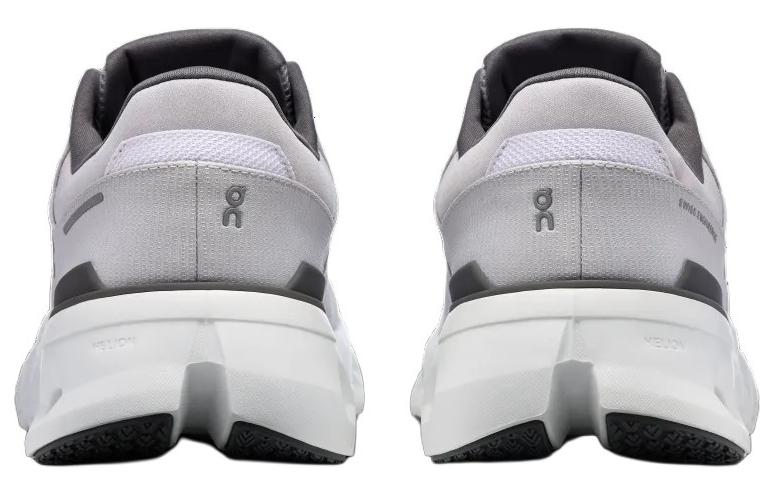 Cloudrunner 2 On ‘Frost White’