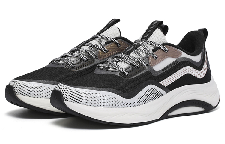 XTEP Comfortable Cushioning Lightweight Low top Running Shoes Women’s Black White