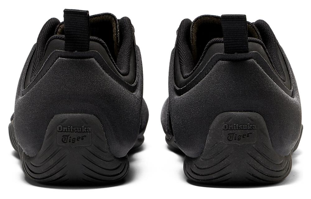 Onitsuka Tiger Sclaw Puff ‘Black Graphite Grey’
