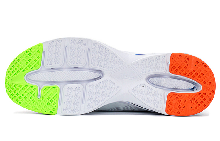 XTEP Cushioning Spin Technology Mesh Breathable Cushioning Low top Running Shoes Men’s White Green
