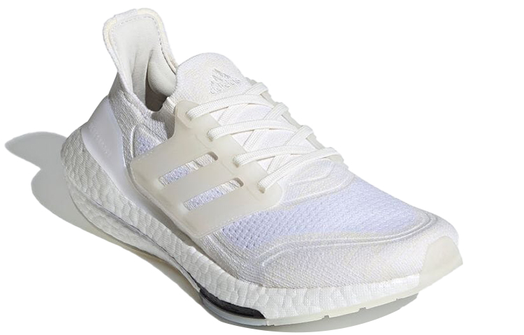 Женские кроссовки adidas ULT (белые) — фото 3