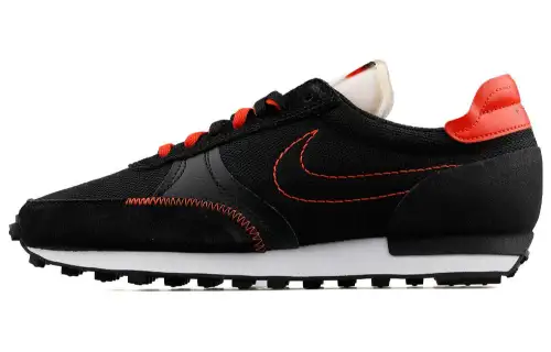 Nike DBreak Type retro waffle shoes, fabric shock-absorbing, non-slip and wear-resistant, low-top casual running shoes, men's black and red