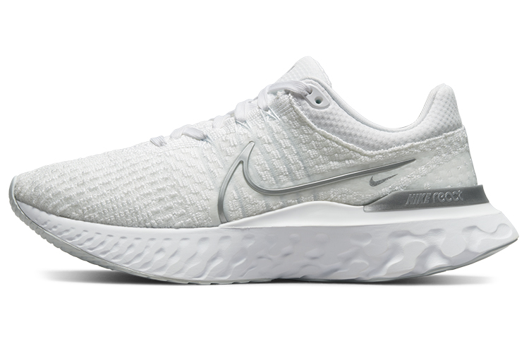 Женские кроссовки Nike React Infinity Run Flyknit 3 (бело-серые)