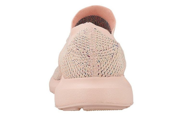 Женские кроссовки adidas Swift Run "Icey Pink" (светло-розовые) — Светло-розовый / светло-розовый / светло-розовый — фото 4