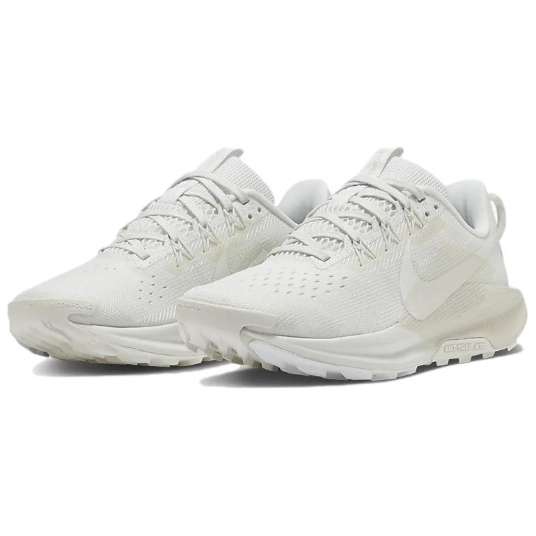 Nike Pegasus Trail 5 Slip Resistant Abrasion Resistant Low top Running Shoes Women’s White