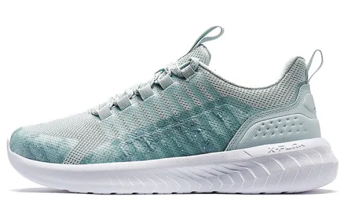 Xtep hydrogen wind low top running shoes women's light moon color