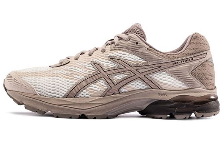 Asics Gel-Flux 4 versatile and comfortable low-top running shoes for men in beige
