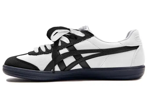 Onitsuka Tiger Tokuten Low top Skateboard Shoes Unisex Black White