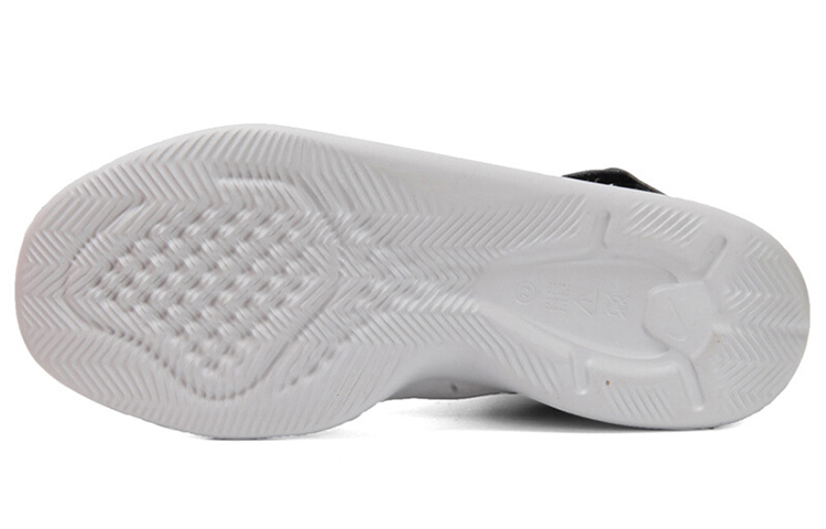 Мужские кроссовки Nike Incursion Mid SE (черно-белые) — фото 6
