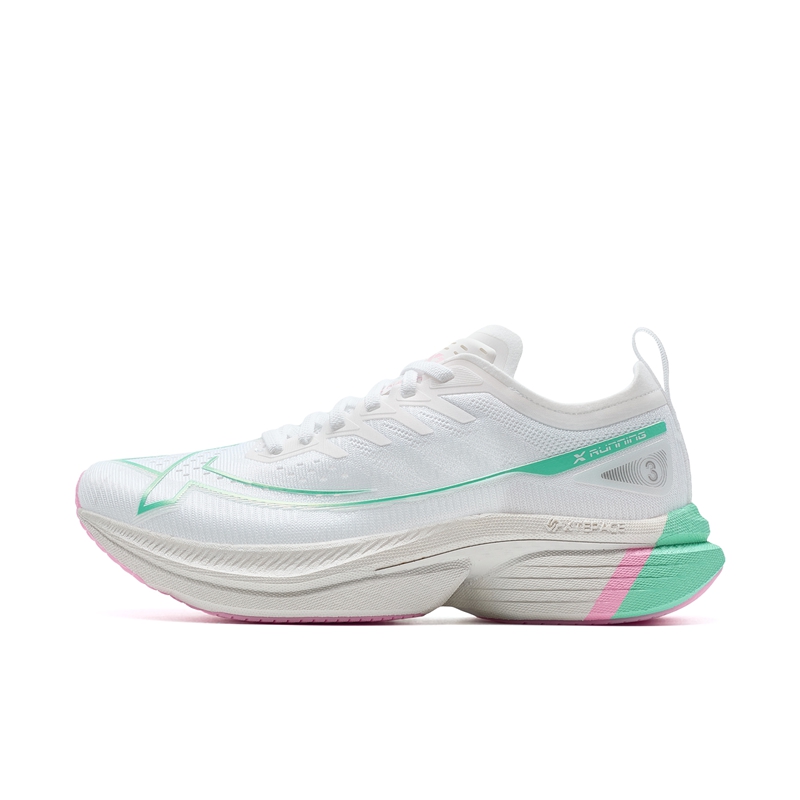 XTEP Integrated Molding 3 Low top Training Running Shoes Women’s White Pink Green