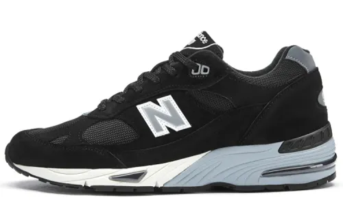 991 Wmns New Balance Made in England 'Black Silver' Women's