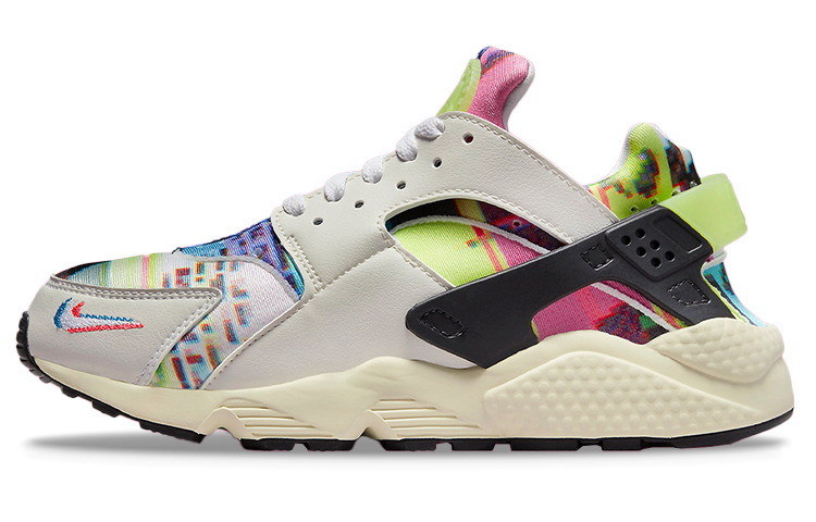 Nike Air Huarache Pixel Game Women’s