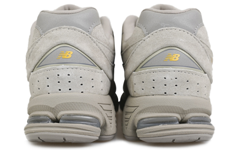 Кроссовки New Balance 2002R (лаймовый серый) — фото 4