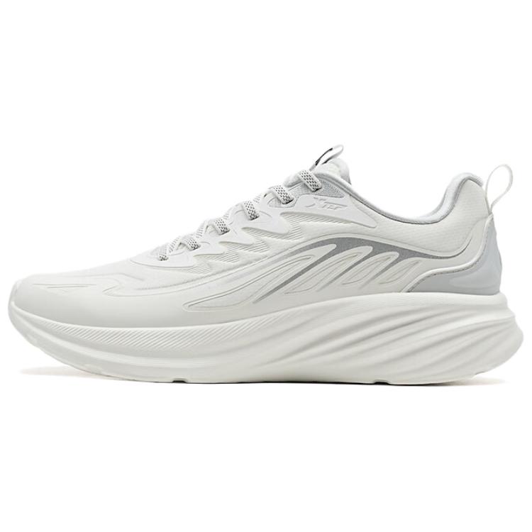 XTEP Cushioning Coverage Lightweight Low top Casual Running Shoes Women’s Sail White Lunar Stone Gray