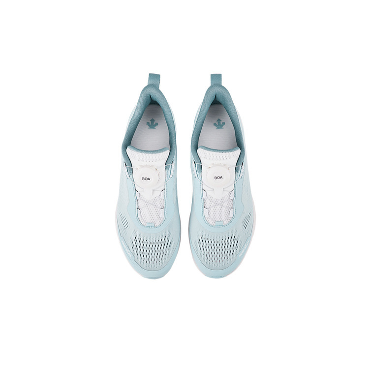 DESCENTE RUNNING Slip Resistant Abrasion Resistant Running Shoes Women’s Light Blue