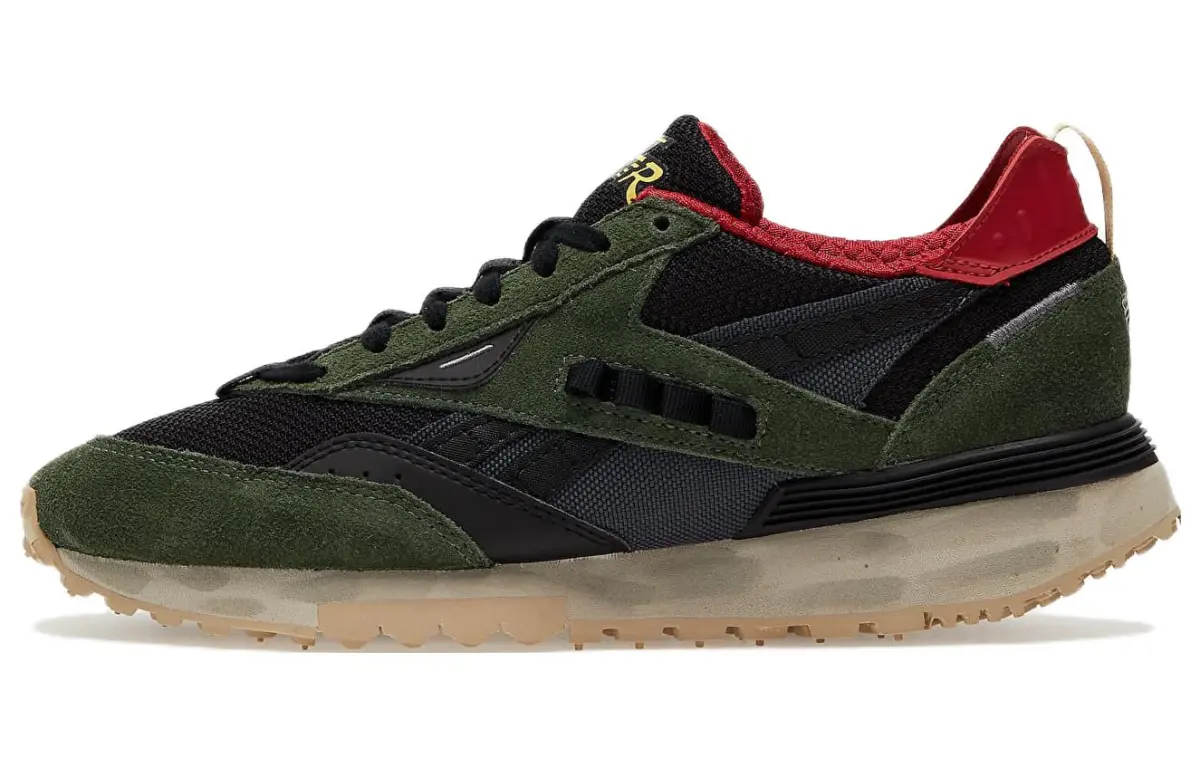 Lx 2200 Street Fighter x Lx 2200 Reebok 'Cammy'