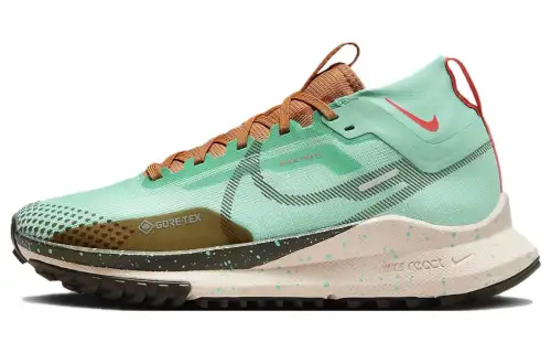 Nike Pegasus Trail 4 GTX lightweight, comfortable, non-slip, waterproof mid-top running shoes, women's green and white
