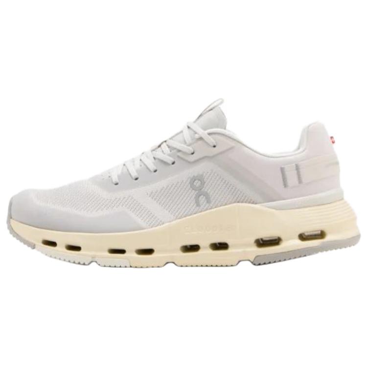 Cloudnova Form 2 Wmns On Tt ‘Wolf Cream’ Women’s