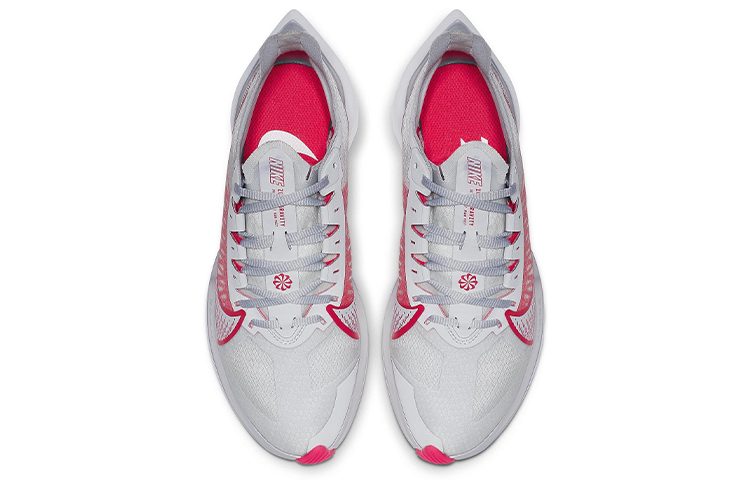 Женские кроссовки Nike Zoom Gravity (серо-красный) — Серый / красный — фото 4