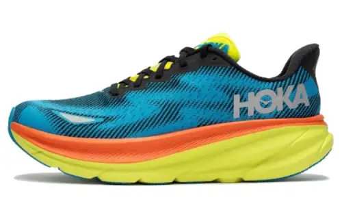 HOKA Clifton 9 GORE-TEX Jacquard Sneakers