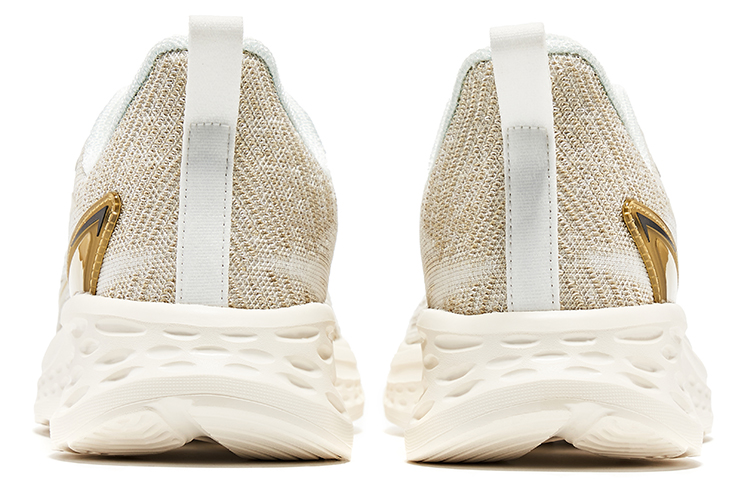 Erke Low top Running Shoes Men’s Microcrystal White King Gold