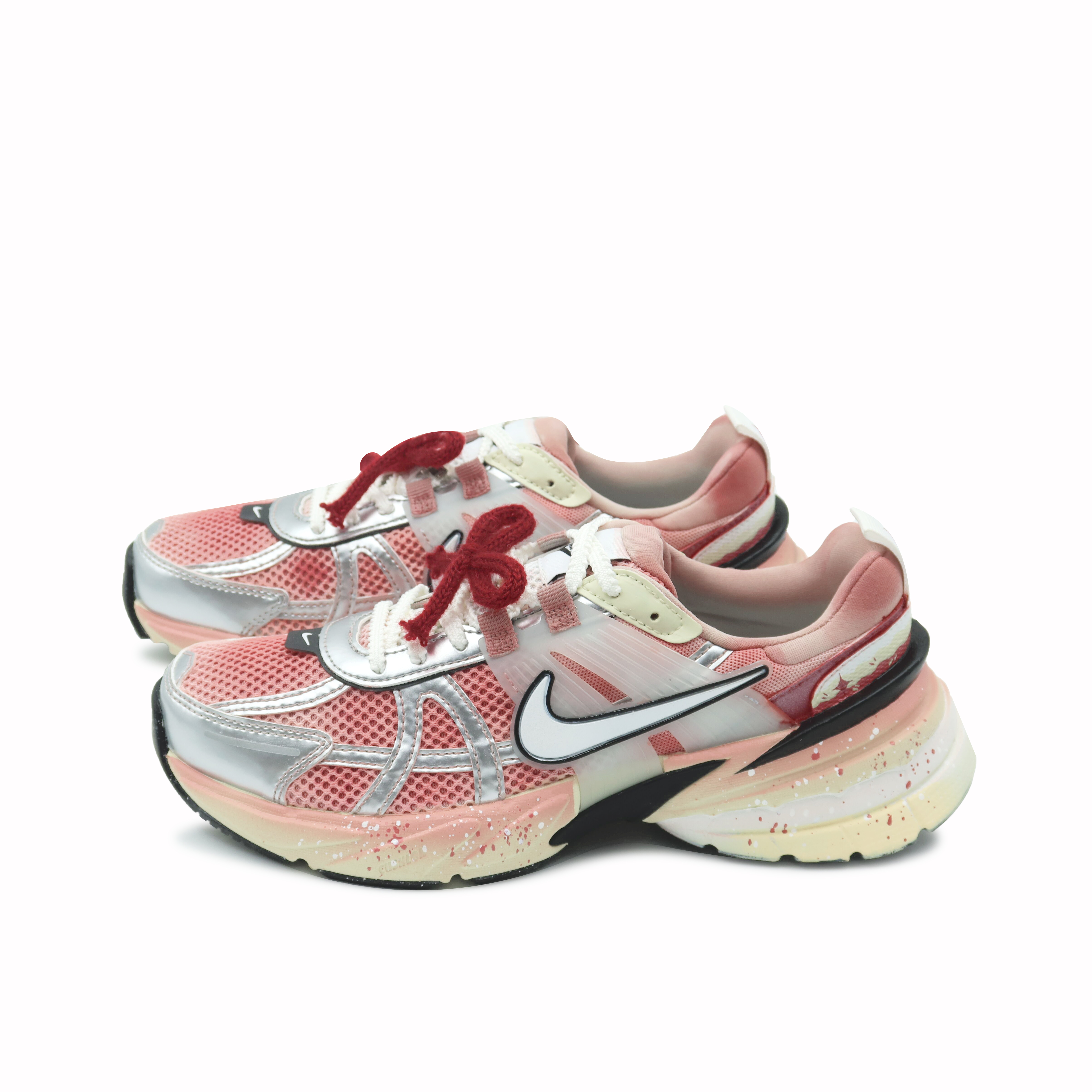 Nike V2K Run Low top Casual Running Shoes Women’s Silver Red