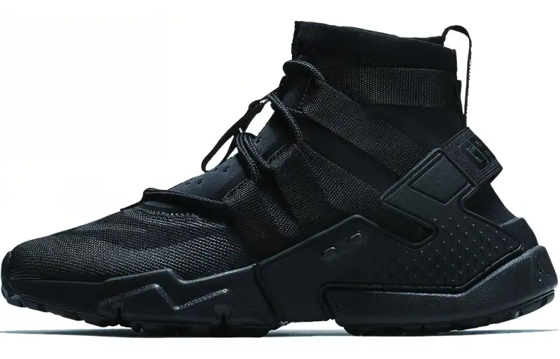 Nike Air Huarache Gripp Triple Black