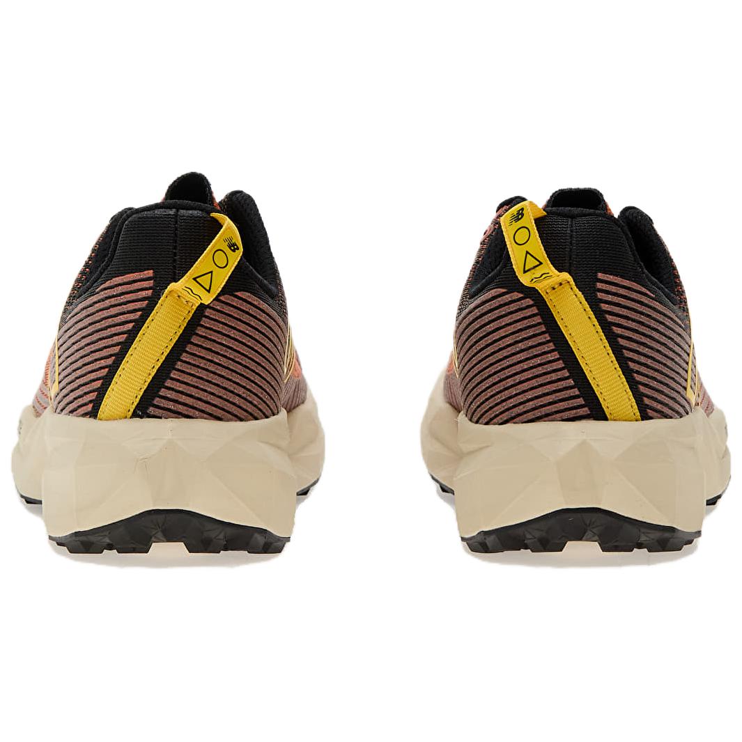 FuelCell Venym New Balance ‘Infield Clay’
