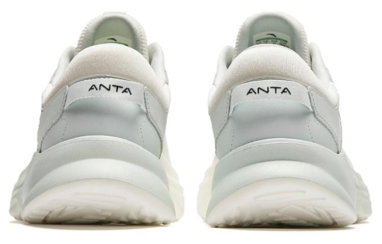 Anta Comfortable Slip Resistant And Breathable Low top Running Shoes Men’s Beige