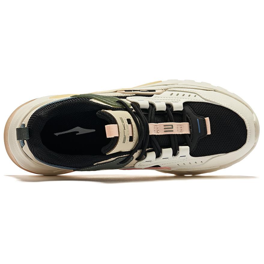 Erke Slip Resistant Abrasion Resistant Low top Running Shoes Women’s White Black