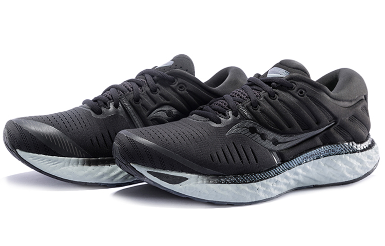 Saucony Hurricane Mesh Cushioning Lightweight Slip Resistant Support Low top Running Shoes Men’s Black Gray