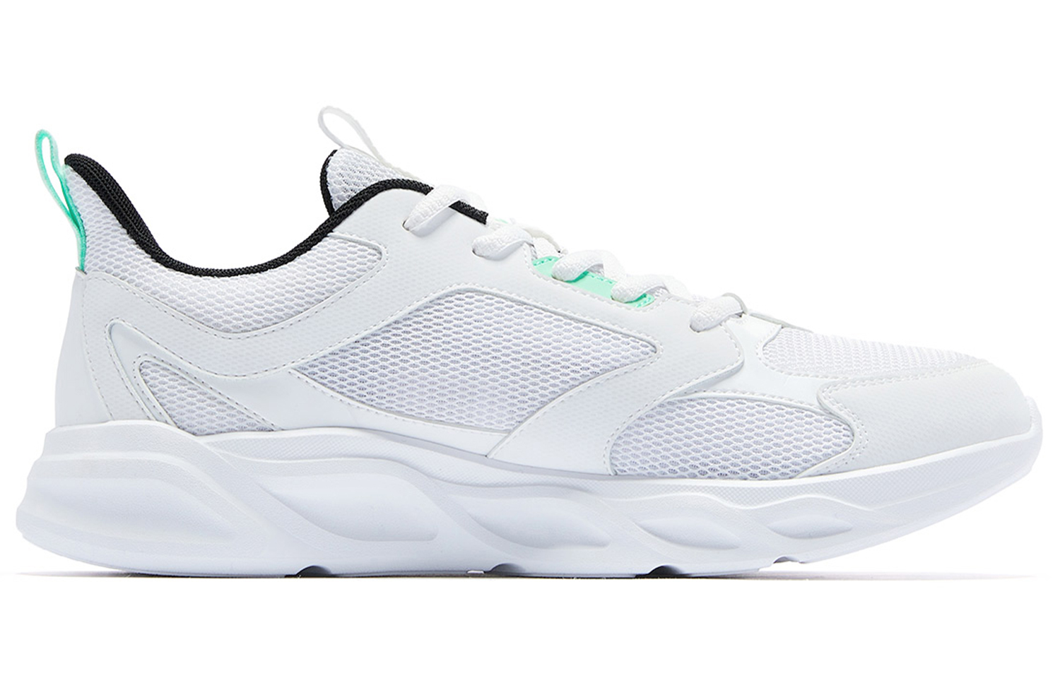 QIAODAN Soft Sole Cushioning, Wear Resistant Low top Running Shoes Men’s White Green
