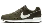 Nike Venture Runner 'Dark Green'