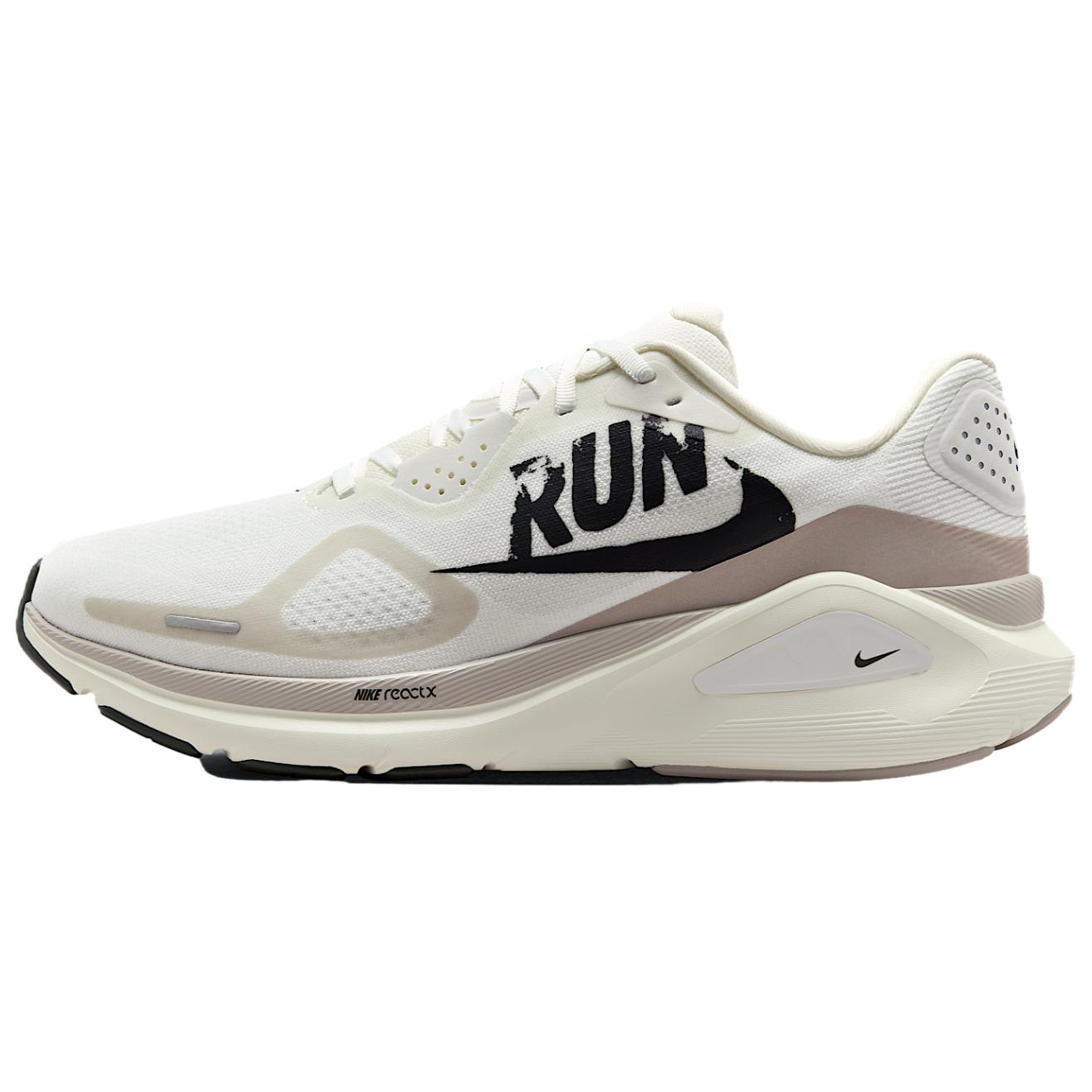 Мужские кроссовки Nike Nike Structure 26 Summit ZoomX (бело-черные)